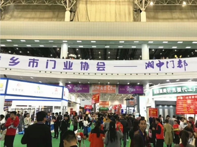 0218435277ef4ea49d15397c00d554f8